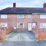Bright And Cozy 3-Br Home Perfect For Your Escape
