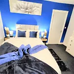 Premier Nottingham Studios - Burford Road