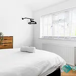 Retreat In Comfort 4-Bed Home In Nottingham - Near City Hospital, Sherwood, Qmc & Easy Access To City Centre