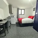 Premier Nottingham Studios - Gawthorne