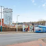 Stylish 1 Bed Apartment In Nottingham