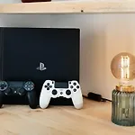 Spacious 3Br Nottingham City Hospital With Ps4