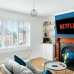 Spacious 3Br Nottingham City Hospital With Ps4