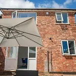 Perfect Family & Business Stay With Parking