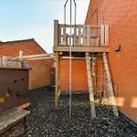 Morgan House- 4 Bed House, Near Nottingham Trent Uni