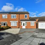 Morgan House- 4 Bed House, Near Nottingham Trent Uni