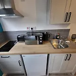 Comfortable Stay - Alfreton Road