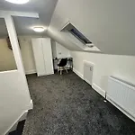 Room 10 Ng3 2Az