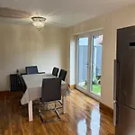 Your Peaceful Haven On Middleton Boulevard - Near Wollaton Hall, Nottingham University, City-Centre & Qmc - Sleeps 9