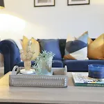 Stunning 4 Bed House In Nottingham Op Hospital