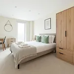 Outstanding & Modern Apartments In The Heart Of Camden Town