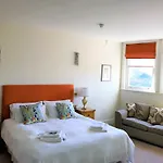 Bentinck Hotel