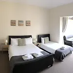 Rufford Court
