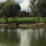 Elton Barn Fishery & Retreat