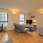 Stylish & Cosy Apartment