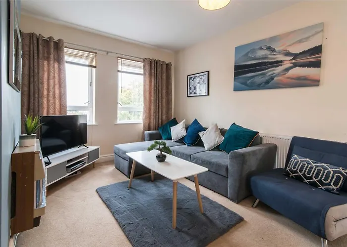Lambley Court Apartments - Light, Open And Inviting