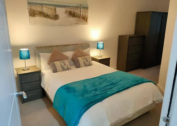 Charming And Modern 2 Bed Apartment In City Centre