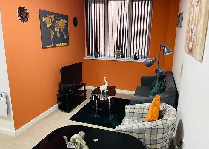 Stylish 2 Bed City Apartment