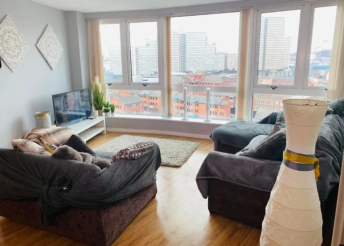 Luxurious City Centre Apartment