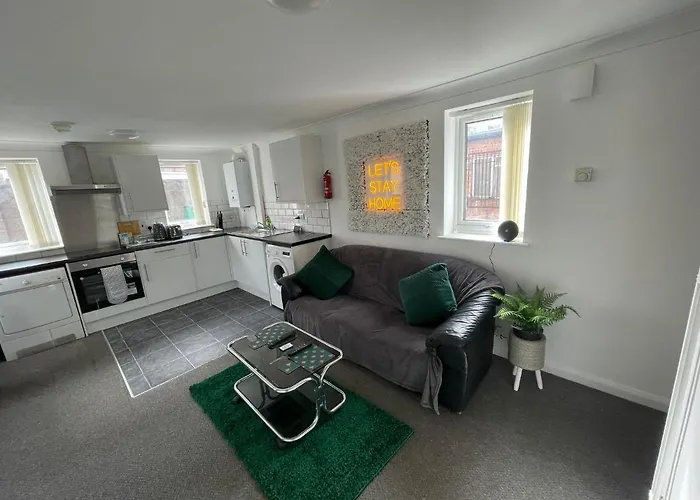 1 Bed @ Factory Quater - Chard St