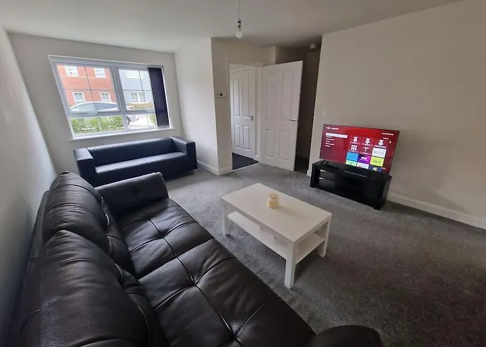 Comfy 3 Bed Home