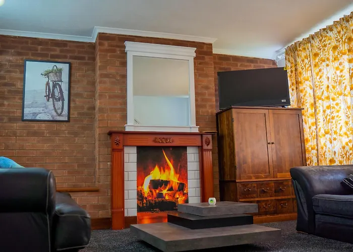 Rent Entire Calmhaven Apartment