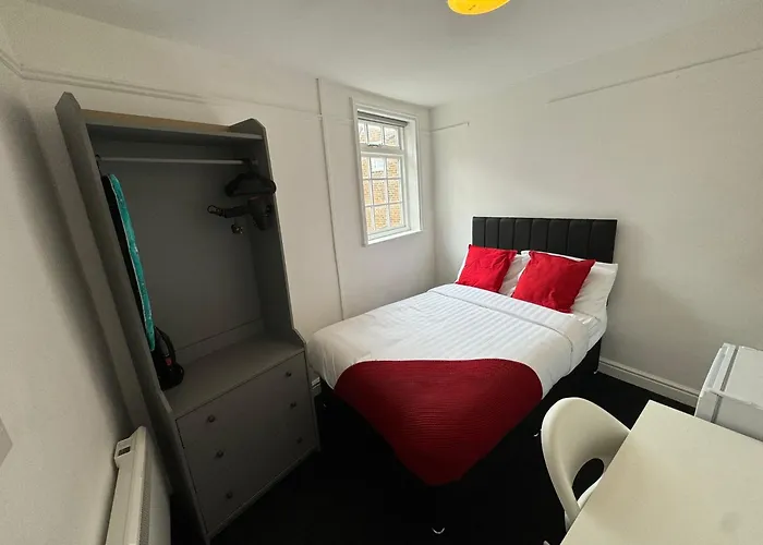 Modern Studios In Heart Of Nottingham