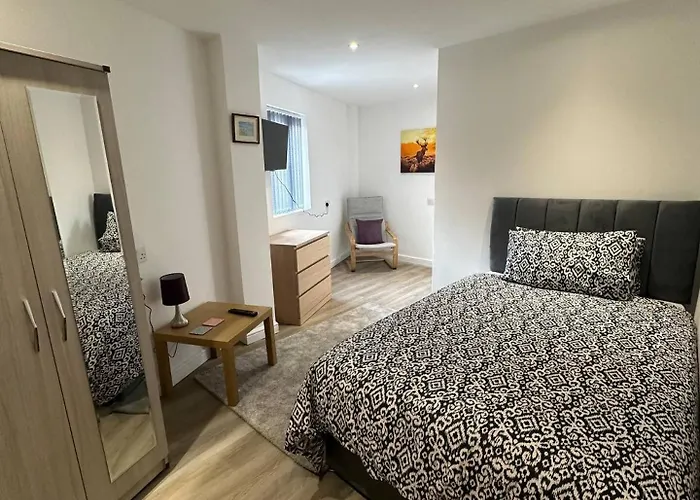 West Bridgford Private En-Suite Room - Room #3