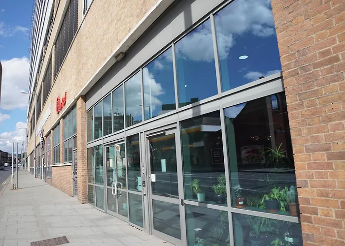 Modern City Centre Apartment Wifi Netflix