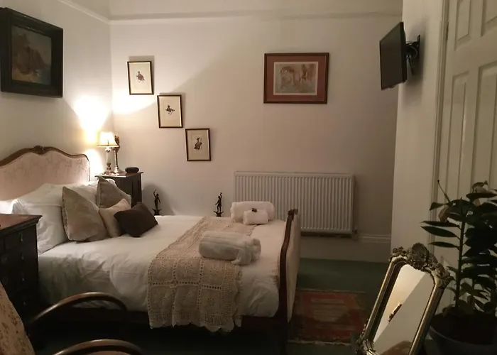 Nottingham Lodge