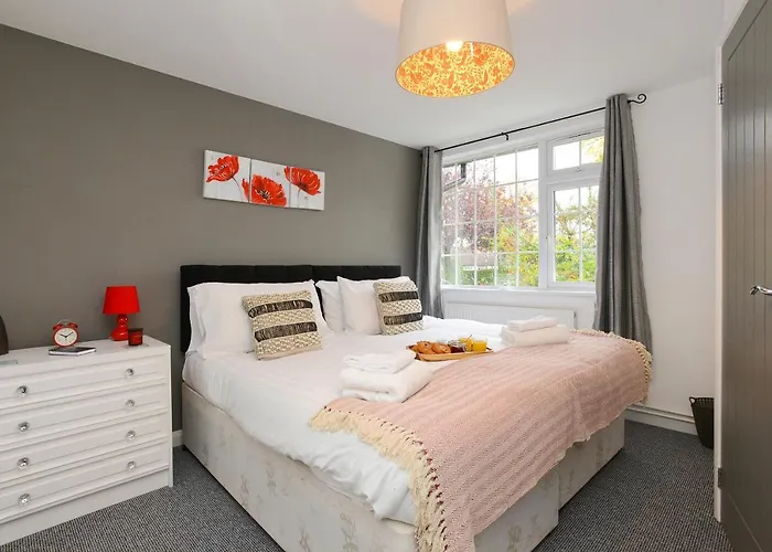 De Luxe Short Stays-Middleton Lodge