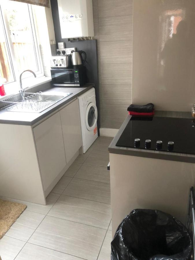 Holiday home Kenrick Street Great House Available For Guests And Contractors Parking And Wifi *