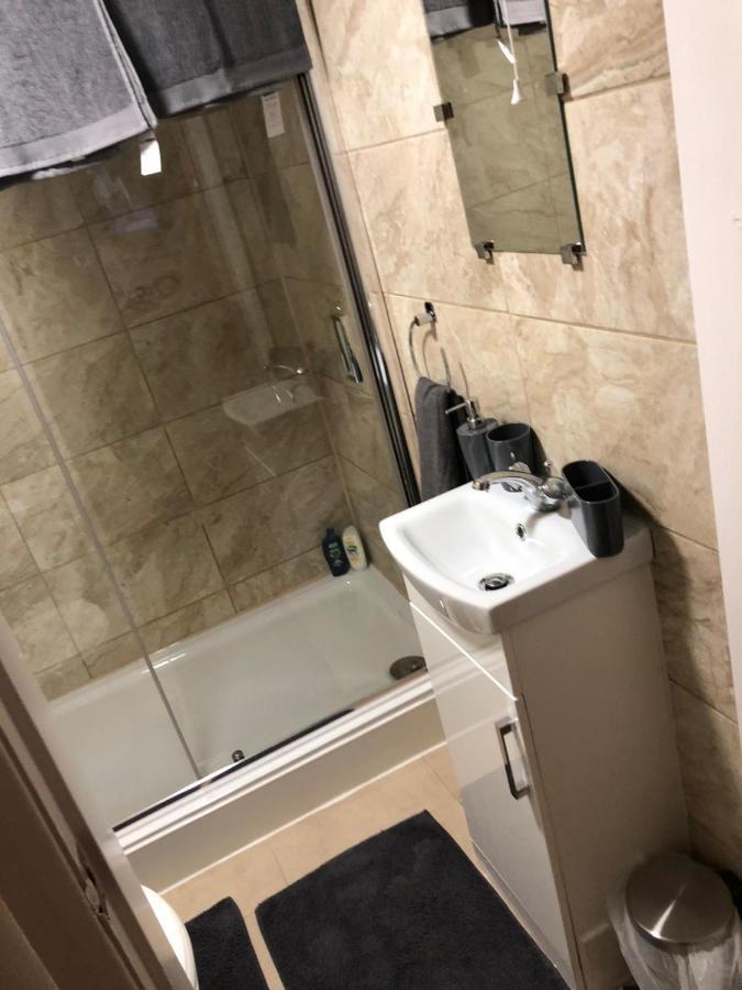 228 Cinderhill Road Apartment *