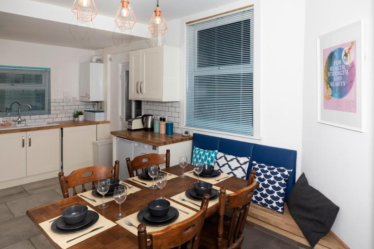 Casa de férias Arthouse - Lovely, Spacious And Elegant 5bed House