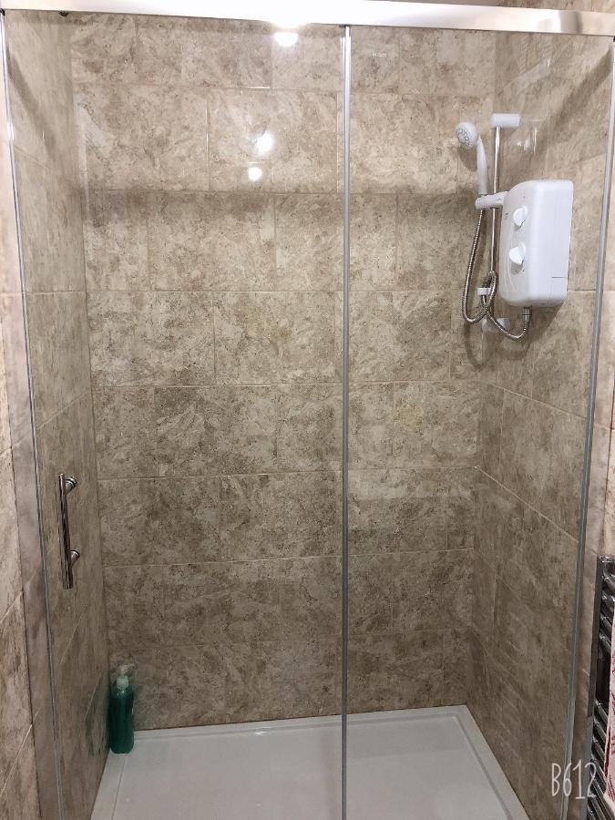 Modern Two-bedroom Suite: Centre Convenience 3*
