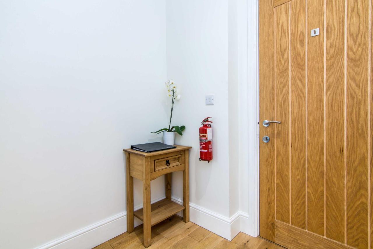 Market Street Apartments: Modern Centre Living With Wi-fi * Nottingham