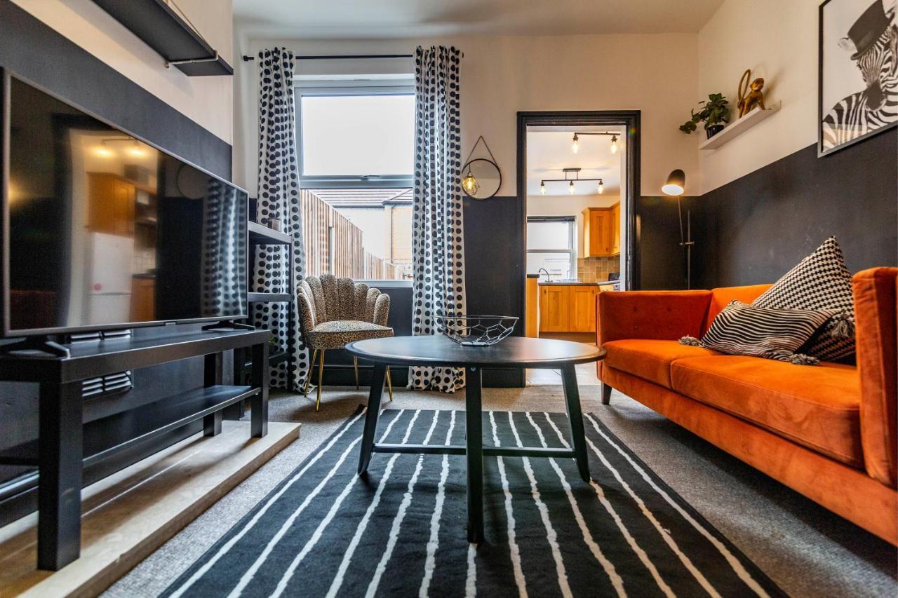 Apartment De Luxe Short Stays- Trent Bridge *