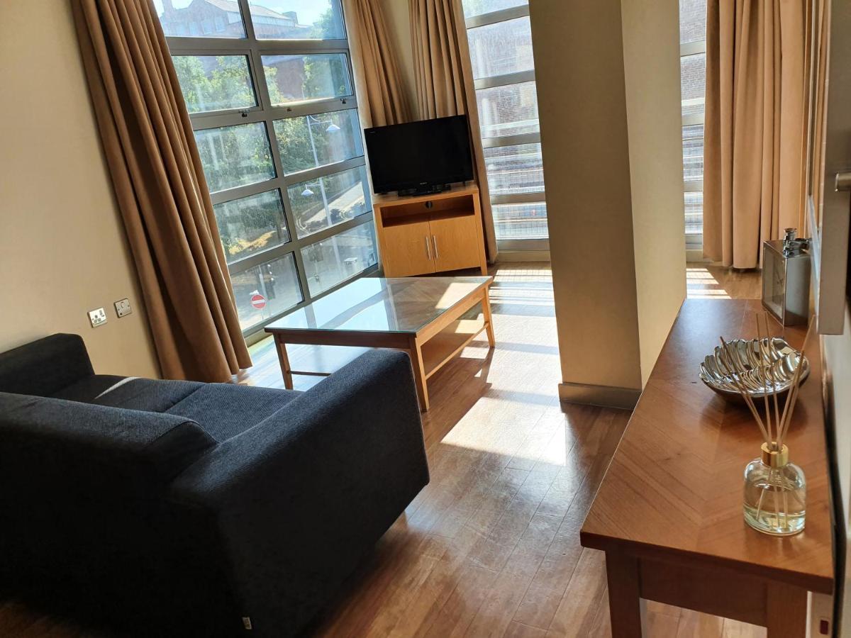 Luxury Centre With Smart Tv And Netflix, Hockley, Apartment Nottingham