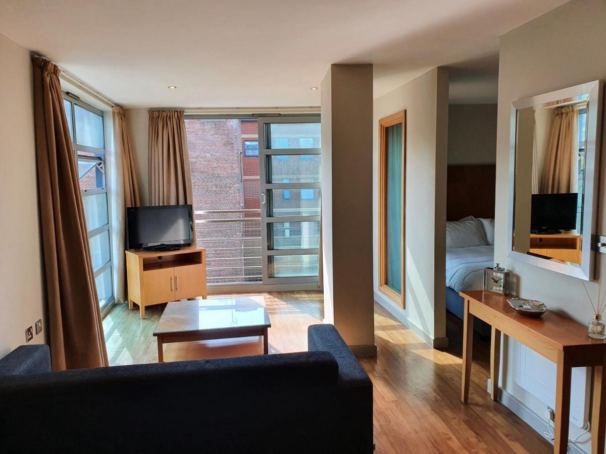 Luxury Centre With Smart Tv And Netflix, Hockley,