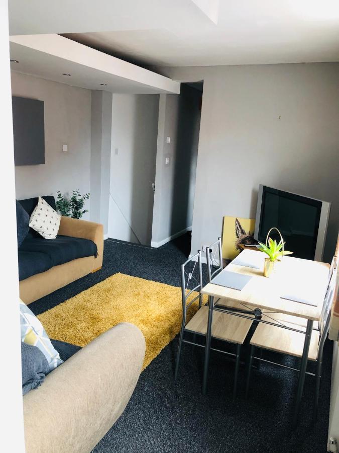 Apartment Sherwood Fields - Spacious, Large And Stylish *