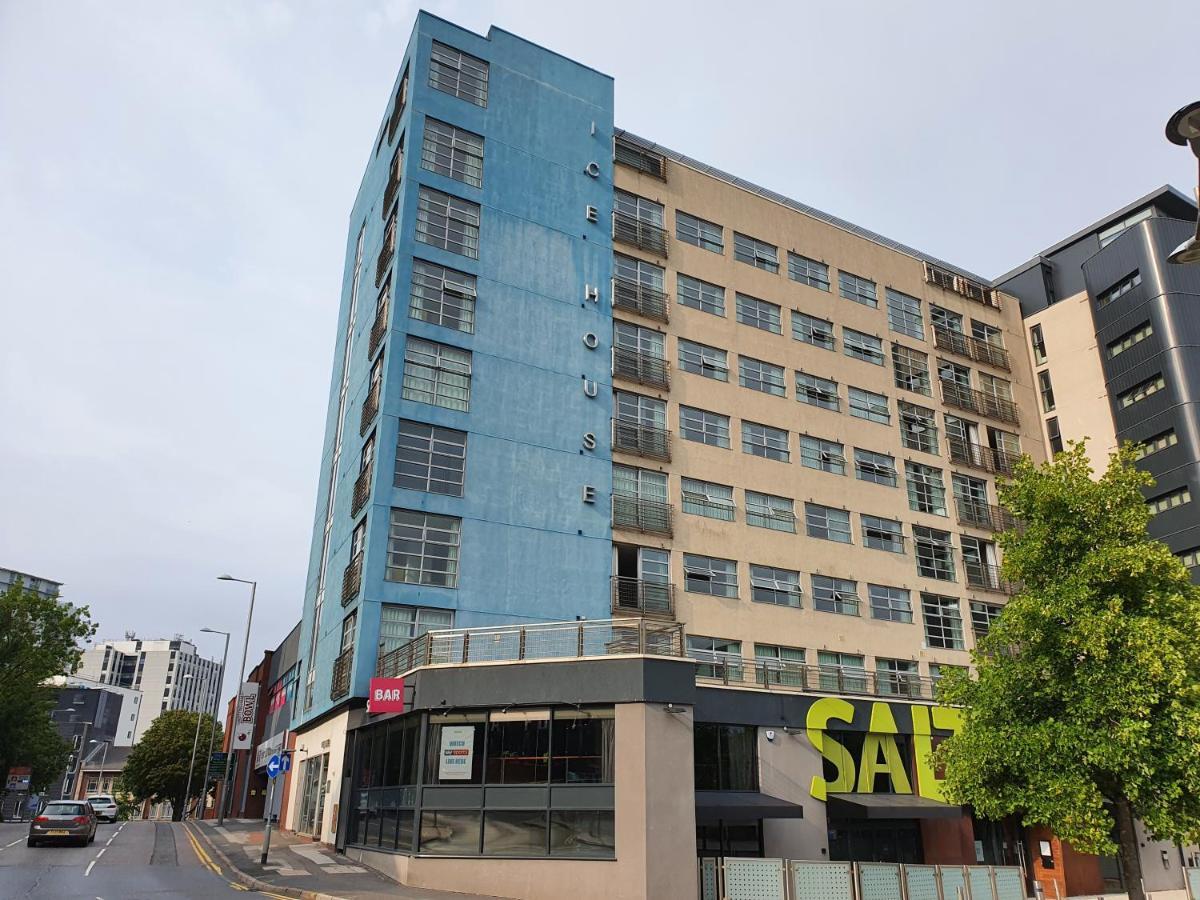 Luxury Centre With Smart Tv And Netflix, Hockley, Nottingham