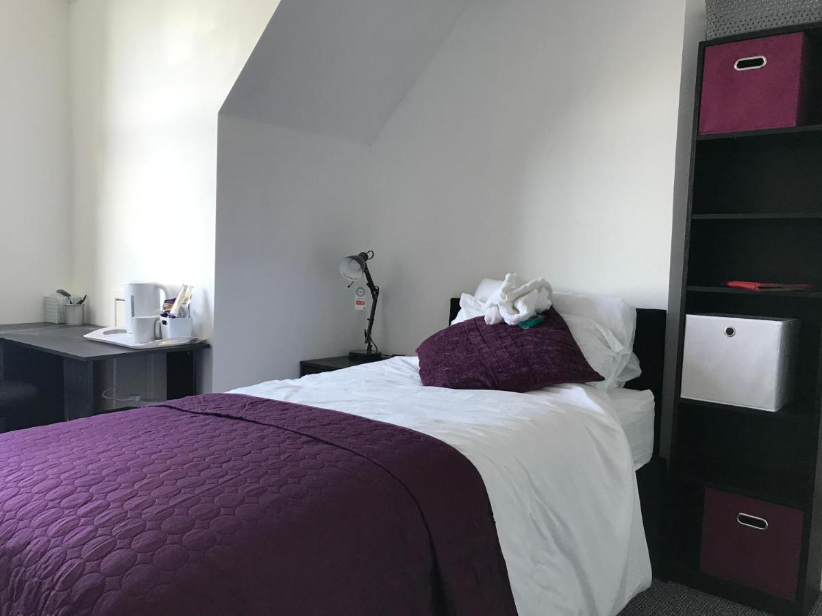 Hospedagem domiciliar Cinderhouse Highbury Vale