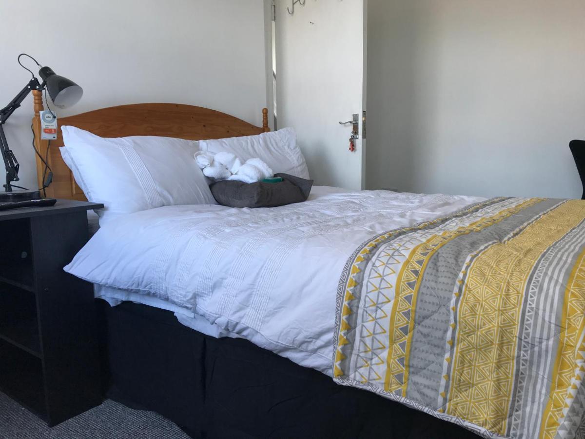 Cinderhouse Highbury Vale Homestay