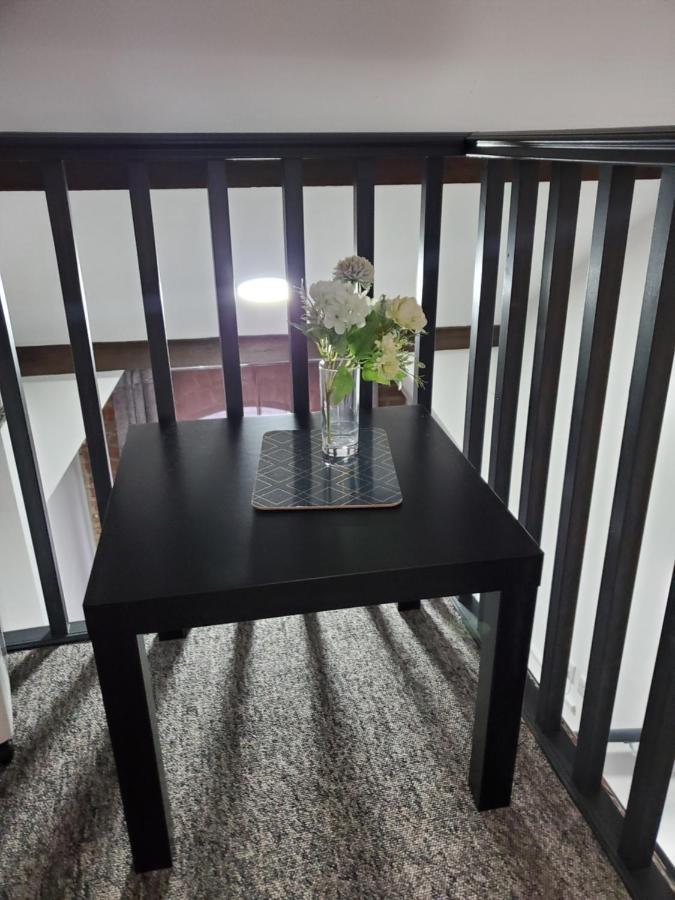 Russell St Suites Aparthotel *
