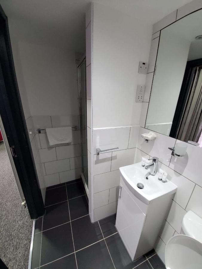 Russell St Suites Aparthotel *