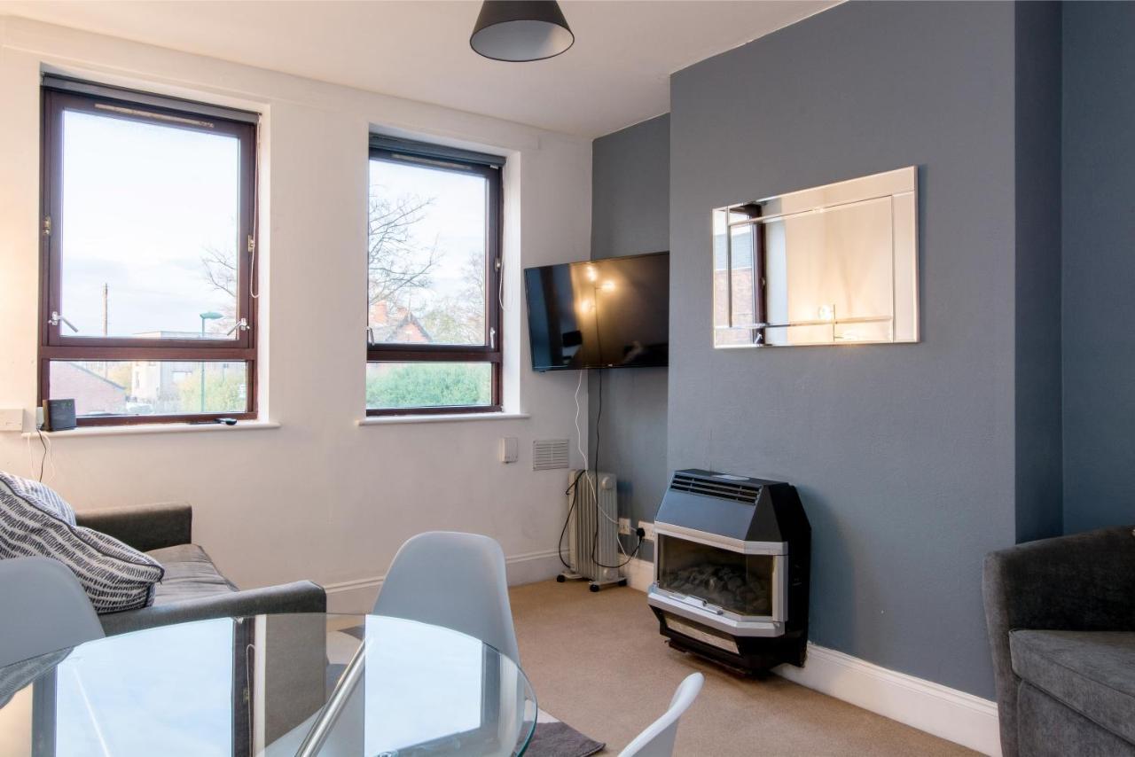 Lambley Court - Light, Open And Inviting