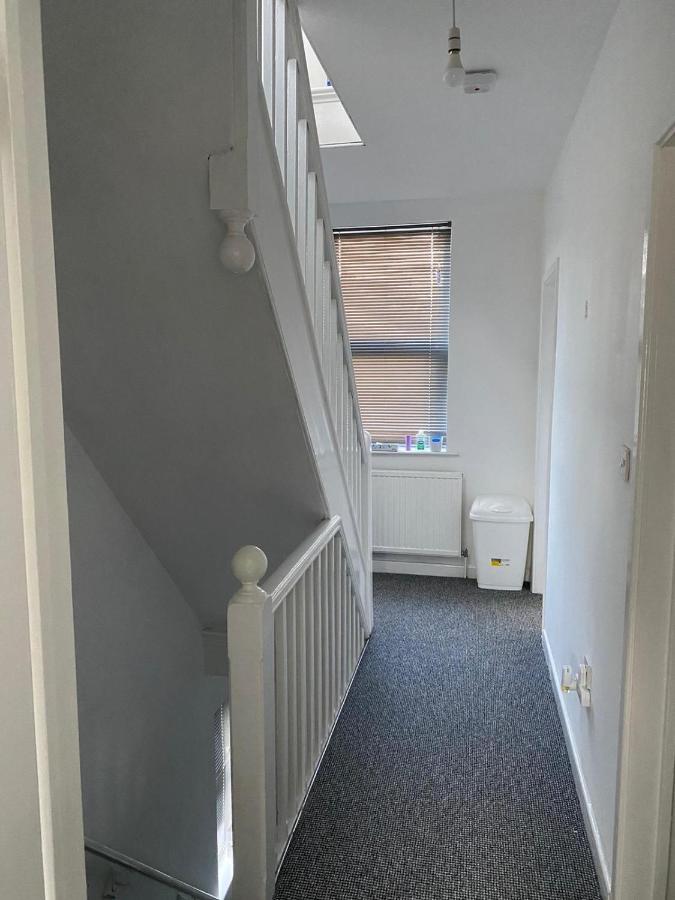 Cinderhouse Highbury Vale *