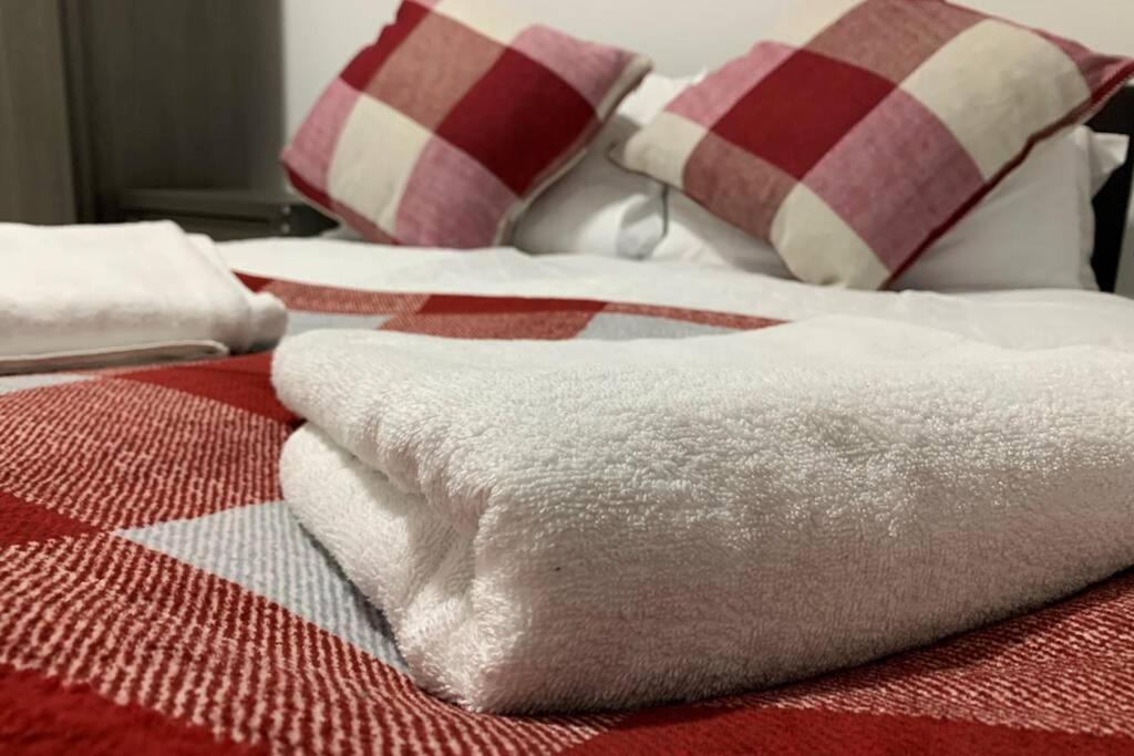 Relaxing And Modern 2 Bed City Centre Apartamento *