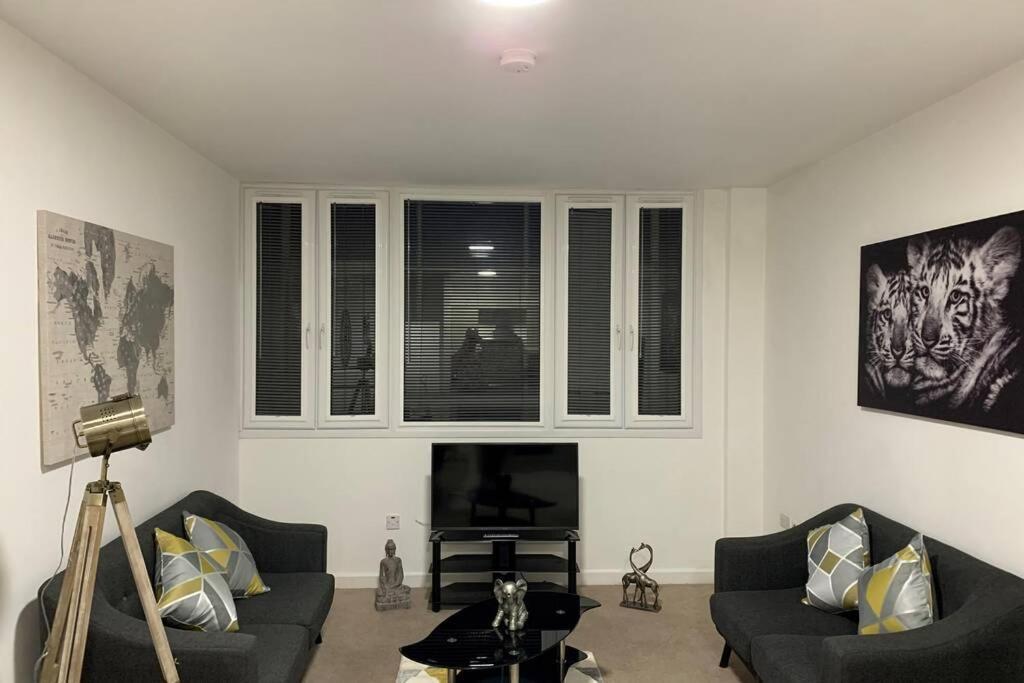 Relaxing And Modern 2 Bed City Centre Apartamento