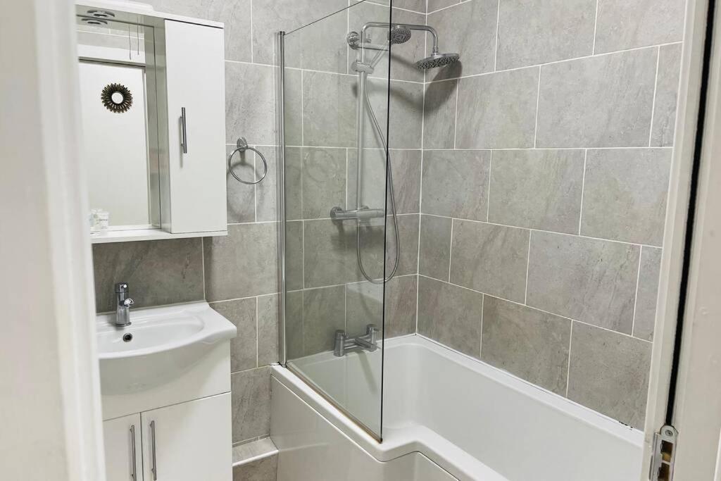 Apartamento Stylish 2 Bed City *